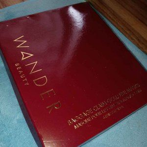 Wander Beauty Baggage Claim Eye Masks